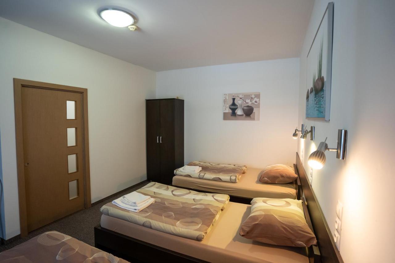 Penzion Toscana Нитра Екстериор снимка